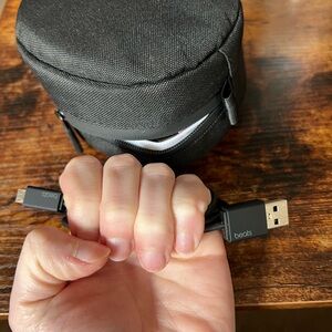Beats by Dre Black USB Cable with Case